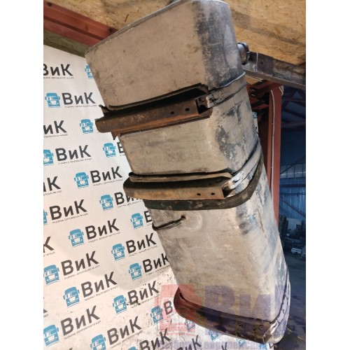 Бак топливный Iveco Stralis 258750 200*71*61 в сборе с кроншт-ми и топливозаборником (деф.) (596)-2