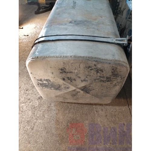 Бак топливный Iveco Stralis 258750 200*71*61 в сборе с кроншт-ми и топливозаборником (деф.) (596)-4