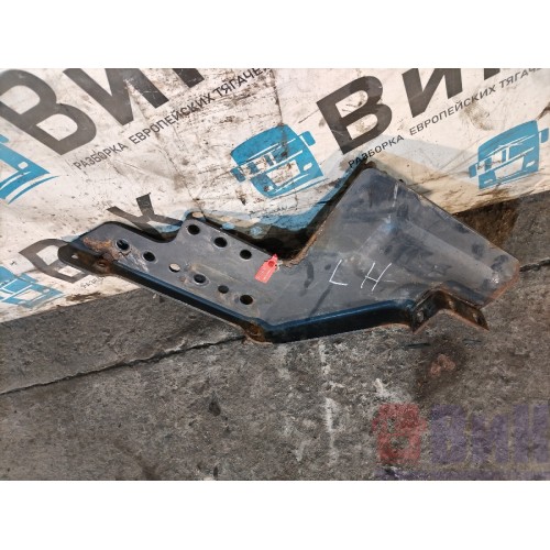 Кронштейн усилителя бампера Iveco Stralis 258750 LH (581)-3