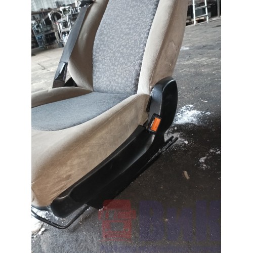 Сиденье пассажирское DAF 105 801926 (табуретка) (864)-4