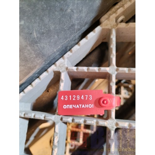 Подножка нижняя Scania R420 274491 двойная RH (473)-2