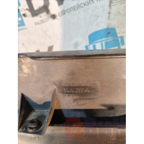 Подножка нижняя Scania R420 274491 двойная RH (473)-3