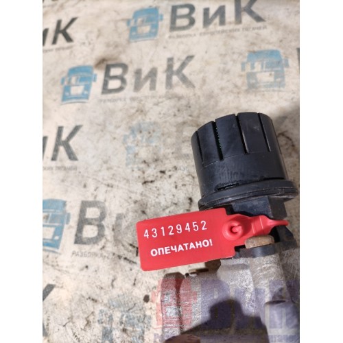 Кран ускорительный Scania R420 274491 (452)-3