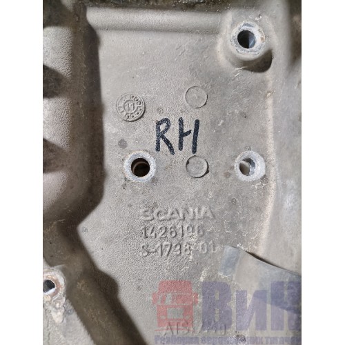 Кронштейн кабины (кронштейн передней подушки) Scania R420 274491 RH (298)-3