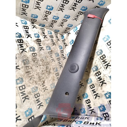 Накладка на стойку лобового стекла Scania R420 274491 внутренняя RH (313)