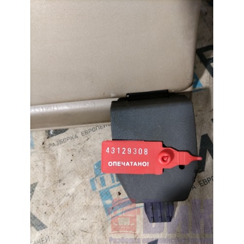 Крышка бардачка Scania R420 274491 (308)-2