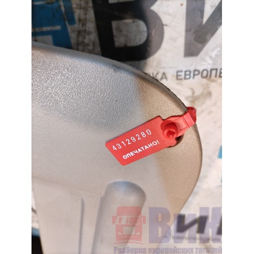 Накладка на люк Scania R420 274491 (280)-1