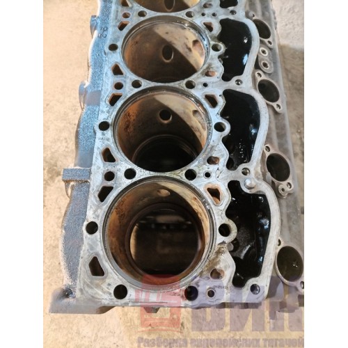 Блок цилиндров двигателя DAF 105 961218 Деф.  (120)-5