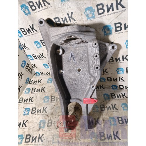 Кронштейн кабины (кронштейн передней подушки) Scania 5 178648 LH (017) 