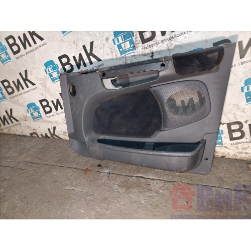 Обшивка (карта) двери Scania 5 178648 ориг. RH (038)