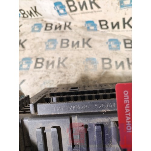 Блок предохранителей DAF 105 961218 (939)-2