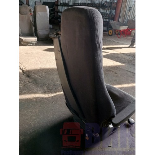 Сиденье водительское Scania 5 178648 пневмо с деф-ми (без проставки и салазок) (932) -1