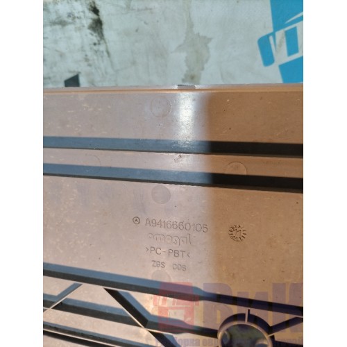 Подножка нижняя Mercedes Actros MP3 617874 двойная LH (859)-3