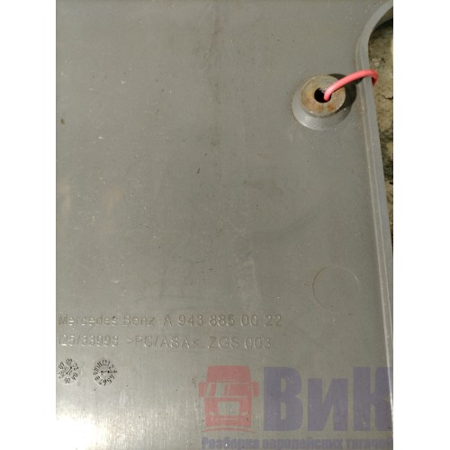 Накладка бампера Mercedes Actros MP3 617874 LH (861)-2