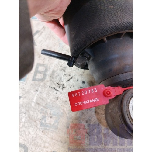 Подушка кабины Mercedes Actros MP3 617874 передняя (785)-2