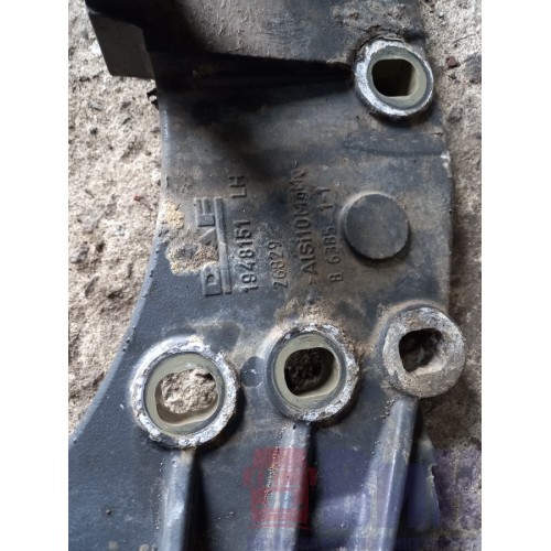 Кронштейн подножки нижней DAF 106 066636 LH (857)-4