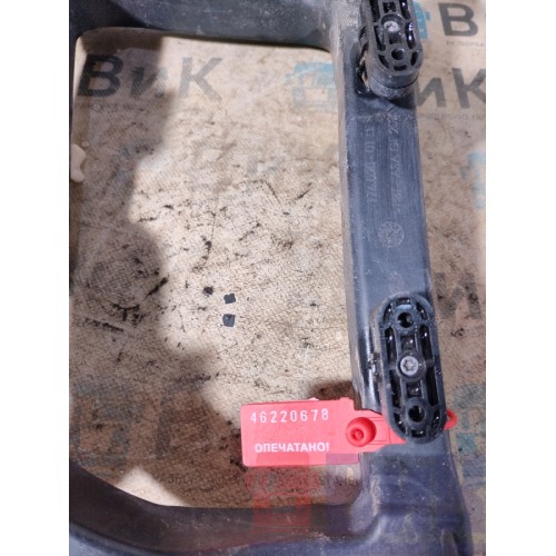 Кронштейн ПТФ DAF 106 066636 LH (678)-1