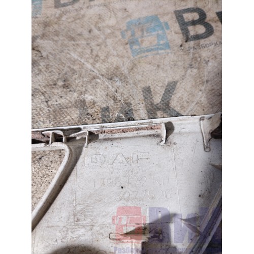 Рамка ПТФ (накладка ПТФ) DAF 106 066636 RH (696)-3