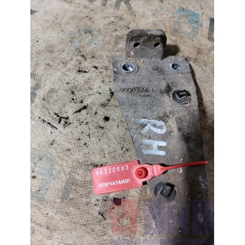 Кронштейн фары DAF 106 066636 RH (683)-1