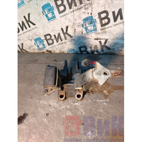 Кронштейн пневморессоры DAF 105 012236 (ленивая ось) RH (475)-2