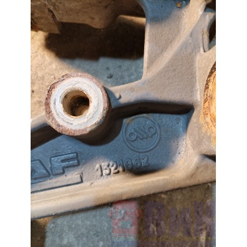 Кронштейн пневморессоры DAF 105 012236 (ленивая ось) RH (475)-4