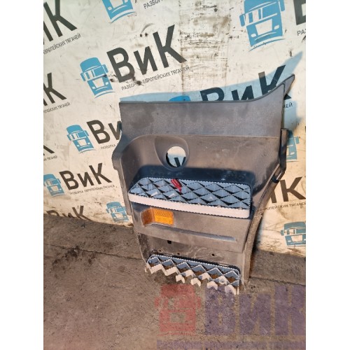 Подножка основная Scania R440 335286 в сборе LH деф. (315)