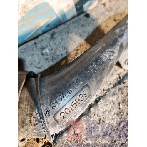 Маслозаливная горловина Scania R440 335286 (364)-3