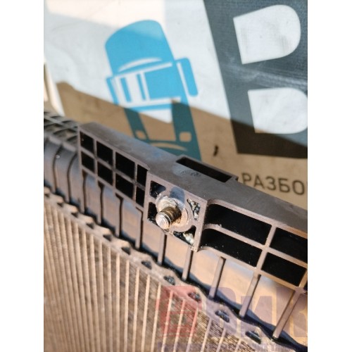 Радиатор основной Scania R440 335286 (1 болт обломан) (206)-6