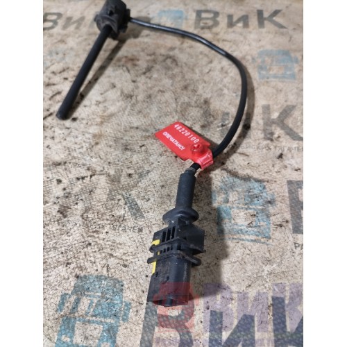 Датчик уровня охлаждающей жидкости DAF 106 066636 NRF (100)-1