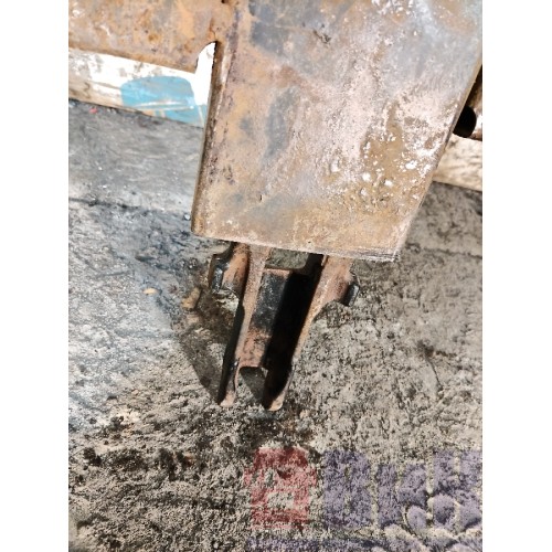 Стойка полуприцепа KRONE SD 522672 (038)-3