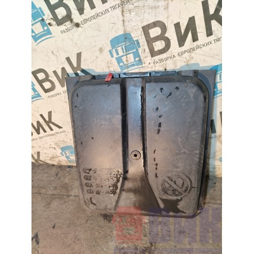 Крышка ящика АКБ DAF 106 066636 (078)