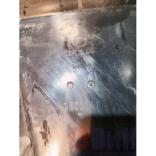 Крышка ящика АКБ DAF 106 066636 (078)-1