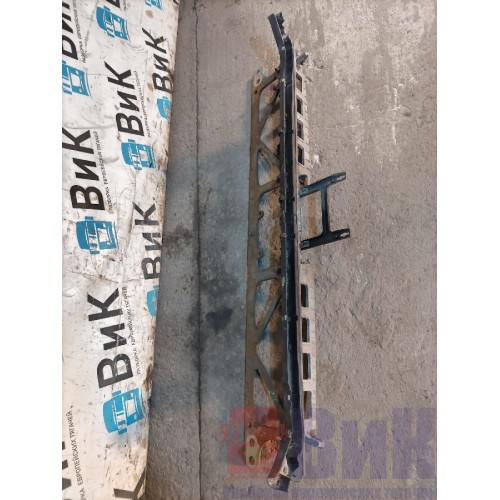 Кронштейн подножки решетки радиатора DAF 106 066636 в сборе (063)-6