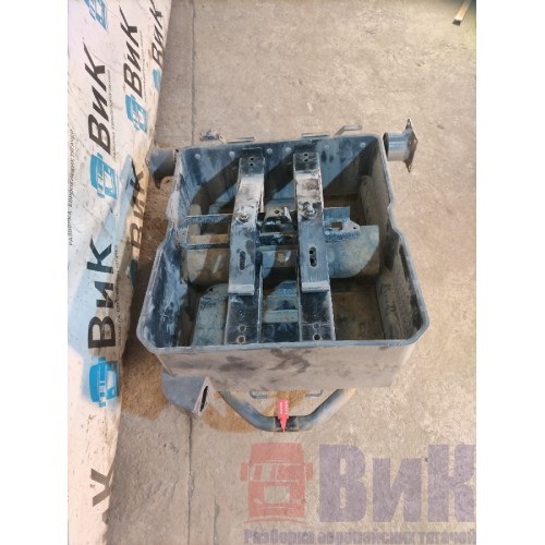 Ящик АКБ DAF 106 066636 в сборе (878)-5