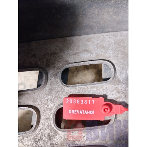 Подножка нижняя Volvo FH 13 659084 деф. RH (817)-2