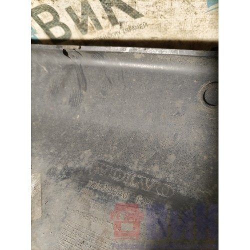 Подножка нижняя Volvo FH 13 659084 деф. RH (817)-1