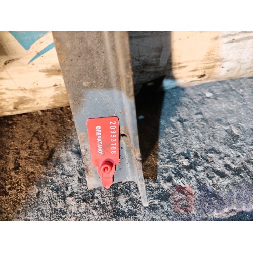 Кронштейн проводки DAF 105 946058 (798)-1