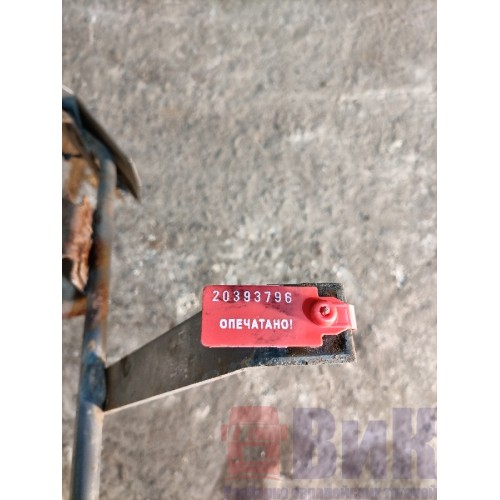 Кронштейн проводки DAF 105 946058 (796)-1