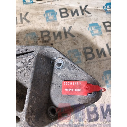 Кронштейн полукрыла DAF 105 946058 алюм. (657)-1