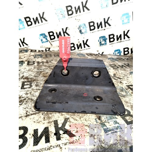 Кронштейн задней пневмоподушки DAF 105 946058 алюм. верхний (622)