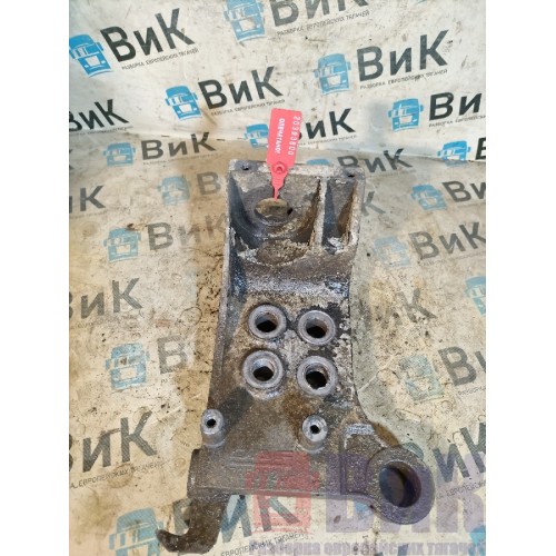 Кронштейн бампера DAF 105 976058 с деф. LH (600)