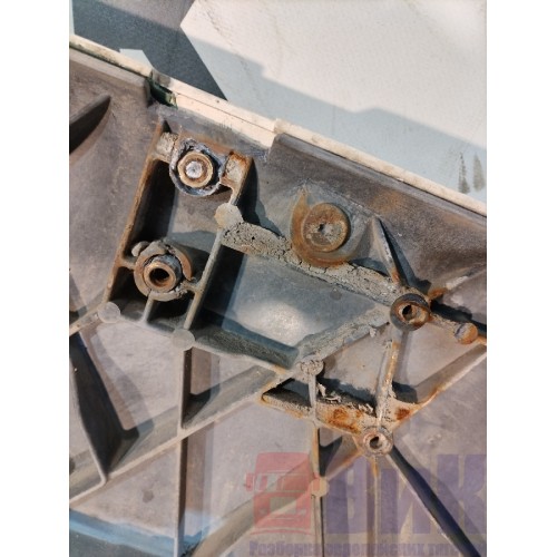 Капот DAF 105 976058 деф. (875)-7