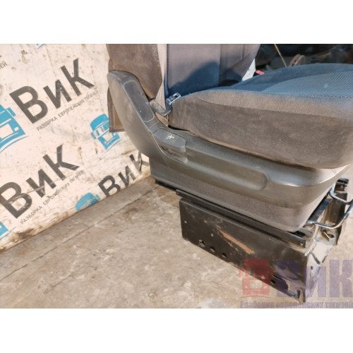Сиденье пассажирское DAF 105 976058 (табуретка) (469)-1