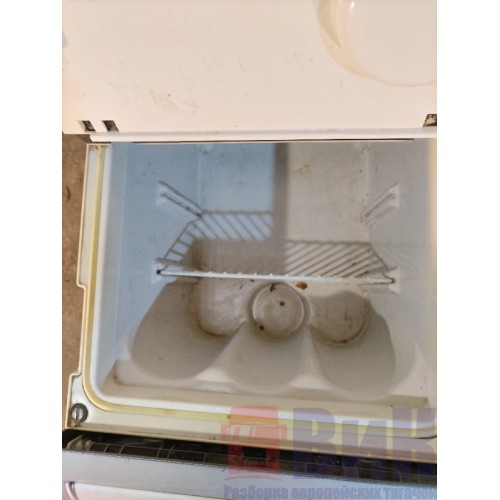 Холодильник DAF 105 976058 (452)-6