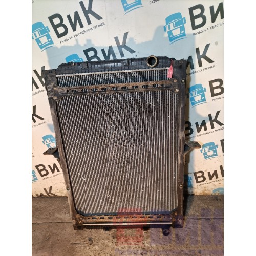 Радиатор основной Renault Premium 013647 (422)