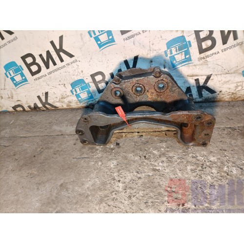 Кронштейн (проставка) ГУРа Renault Premium 013647 (342)