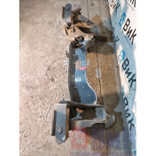 Траверса Renault Premium 013647 передняя (кронштейн двигателя) в сборе (304)-1