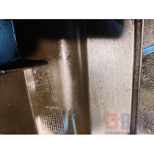 Крышка клапанная Renault Premium 013647 DXI 11 (916)-1