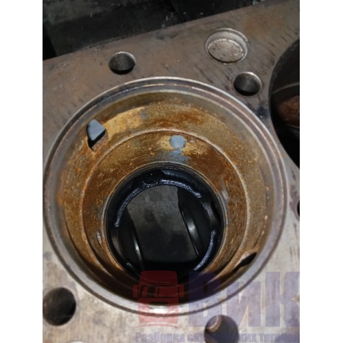 Блок цилиндров двигателя MAN D2066 LF27 962068 без заглушки с деф. (624)-4