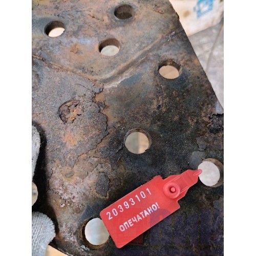 Траверса Volvo FH 13 659084 задняя с деф. (101)-2